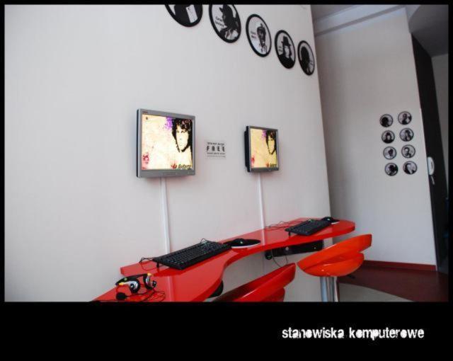 La Guitarra Hostel ポズナン エクステリア 写真