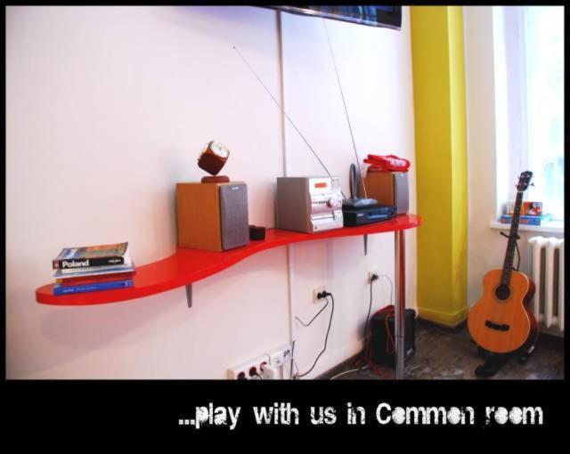 La Guitarra Hostel ポズナン エクステリア 写真